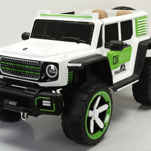 Monster Truck Elettrico per Bambini a Quattro Ruote Motrici con Sedile in Pelle e Ruote in Schiuma Illuminate - Product Image 4
