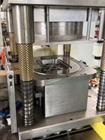 Ligne de production de barquettes en aluminium 80T, machine automatique de fabrication de contenants alimentaires jetables en aluminium