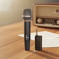 Microphone à main sans fil Aidi 2.4G, à condensateur cardioïde, professionnel, avec suppression du bruit, antichoc, en métal, haut-parleur intégré, 3,5 mm