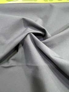 Tela de gamuza sintética impermeable, mate, de poliéster, para chaquetas, tapicería y calzado. - Product Image 3