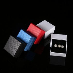 Grid Texture Diamond Pattern Waterproof Cardboard Ring Necklace Pendant Eco Jewelry Packaging Box White - Product Image 1