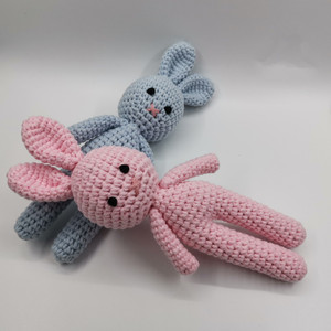Handmade 20cm Amigurumi Crochet <span class=keywords><strong>Bunny</strong></span> thỏ đồ chơi tùy chỉnh kích thước màu sắc Thỏ nhồi bông búp bê bán buôn handknit sang trọng PP bông - Product Image 5