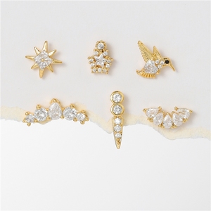 Pendientes de titanio delicados en <span class=keywords><strong>espiral</strong></span> para piercing de <span class=keywords><strong>tragus</strong></span>, de acero inoxidable con circonita, para uso diario, joyería para boda - Product Image 4