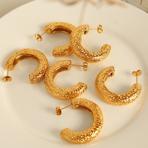 C Shaped Gold Earrings Hammered Texture <b>Titanium</b> Steel Stud Earrings For Women Party Fashion Jewelry - Product Image 1