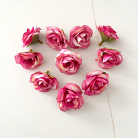 Mini-têtes de roses artificielles en soie vintage de 3 cm, petites roses idéales pour les bouquets de mariage, les projets de bricolage et les décorations de fêtes à domicile