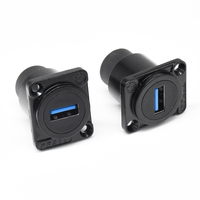 Caja de Conexiones Industrial Impermeable Tipo D con Módulo USB, Conector XLR, Puerto de Video y Adaptador USB 3.0 de Doble Puerto con Tapas de Silicona