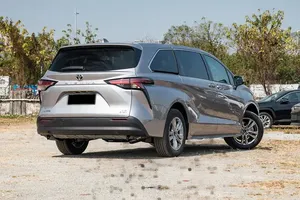 Venta al por Mayor en China: <span class=keywords><strong>Toyota</strong></span> Sienna Híbrida 2025 Usada, 7 Asientos, MPV, Bien Mantenida, Auto <span class=keywords><strong>de</strong></span> <span class=keywords><strong>Segunda</strong></span> <span class=keywords><strong>Mano</strong></span> - Product Image 5