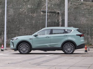 Jetour X70 C-DM PHEV 2024, SUV intermédiaire commercialisable, 110 km d'autonomie, 5 portes, 5 places, traction avant, <span class=keywords><strong>recharge</strong></span> rapide, véhicule hybride familial - Product Image 4