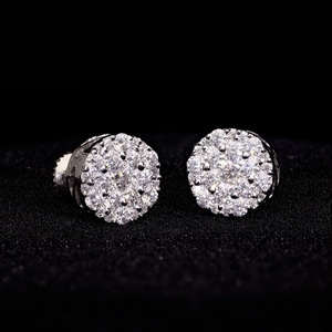 Pendientes de diamantes de oro blanco brillante diseñados con detalles finos y brillo superior para los amantes de la moda de la India - Product Image 6