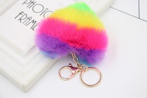 סיטונאי צבעוני פום פום פרוותי קשת keychain - Product Image 5