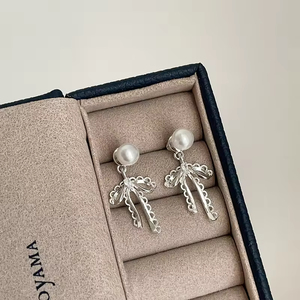 New Trendy Hollow Bow Stud Earrings for Women Personality Versatile Lace Earring <b>Light</b> Luxury Minimalist Jewelry Wholesale Gift - Product Image 4