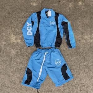 <span class=keywords><strong>Ensemble</strong></span> coupe-vent 2 pièces DCY, veste en nylon 100% et short de survêtement oversize, coupe-vent zippé, logo personnalisé OEM - Product Image 2
