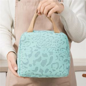 Bolsa de Almuerzo con Estampado de Leopardo, Bolsa Térmica Aislada para Mujer, Compacta para Oficina y Picnic - Product Image 4