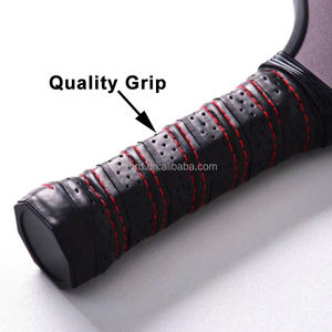 Paletas de Pickleball de madera contrachapada de carbono con agarre de fibra de carbono texturizado negro de 16mm de espesor personalizado para jugadores de fondo de tenis - Product Image 5