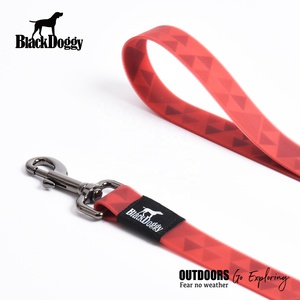 Correa de Surf para <span class=keywords><strong>Perros</strong></span> BlackDoggy, Ecológica y Moderna, con Liberación Rápida, Personalizada con Cintas de Poliéster Estampadas, Impermeable, para Pasear Mascotas - Product Image 2