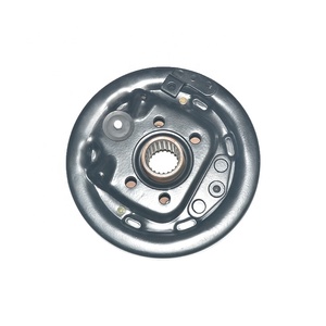 Pour Toyota Dutro Dyna Bu91 Bu96 Wu93 14b <span class=keywords><strong>Tambour</strong></span> de frein à main 46501-36130 46501-36180 Pièces de <span class=keywords><strong>camion</strong></span> - Product Image 1