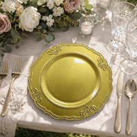 Woju Klassische 13-Zoll Goldene Kunststoff-Platzteller mit Verziertem Perlenrand für Hochzeiten, Hotel-Bankette und Tischdekoration
