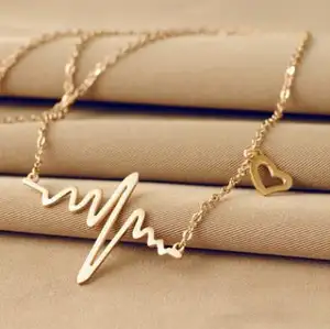 Collier électrocardiogramme en forme de cœur pour femmes, bijou, imitation de cœur, pendentif de femme, chaîne de clavicule, couleur or, pièces