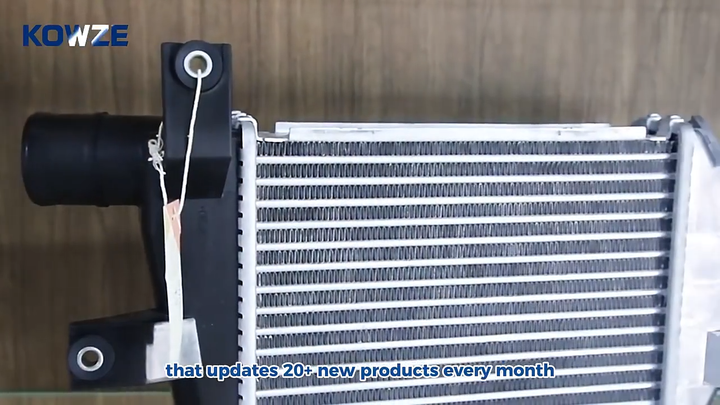 Car Coolant Heat Exchanger PPE 2020-2024 GM LM2/LZ0 Intercooler