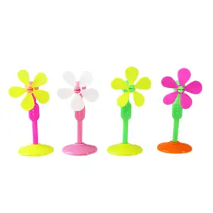 Hot Selling China Kunststoff Candy Farbe Fan Spielzeug Werbe geschenke Mini Fans Spielzeug