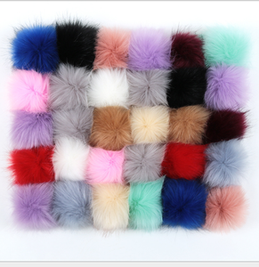 ลูกบอลขนจิ้งจอกเทียมขนาด5ซม. 8ซม. 10ซม. สำหรับรองเท้าแตะ - Product Image 3