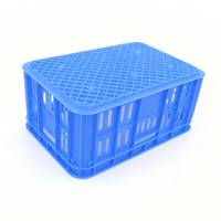 Caisse en plastique bleue empilable et ventilée pour fruits et légumes, fabrication OEM, caisse en plastique pour fruits