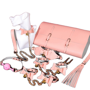Divertido Set SM con Lazo, Campana, Ataduras, 8 Piezas, Algemas, Tapón Bucal, Accesorios para Atar, Diseño Personalizado, Modelo Adulto 56461, Caja de Regalo - Product Image 1