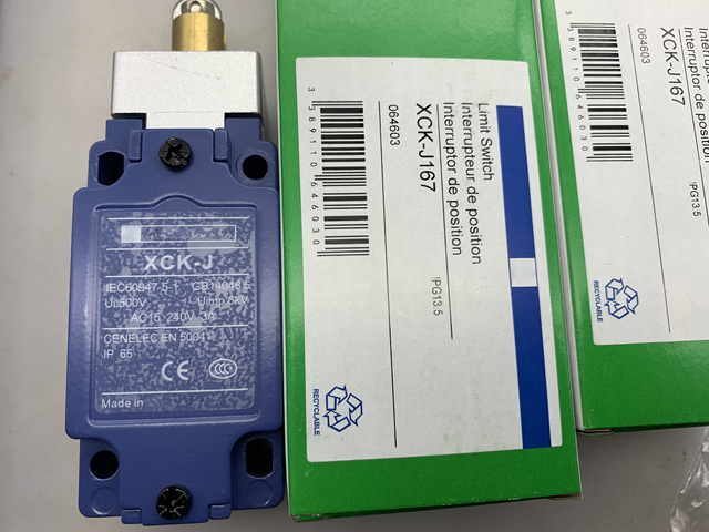 New Travel Limit Switch in Stock XCKJ.C XCK-J167H29C Reliable Gold Seller One-year Warranty