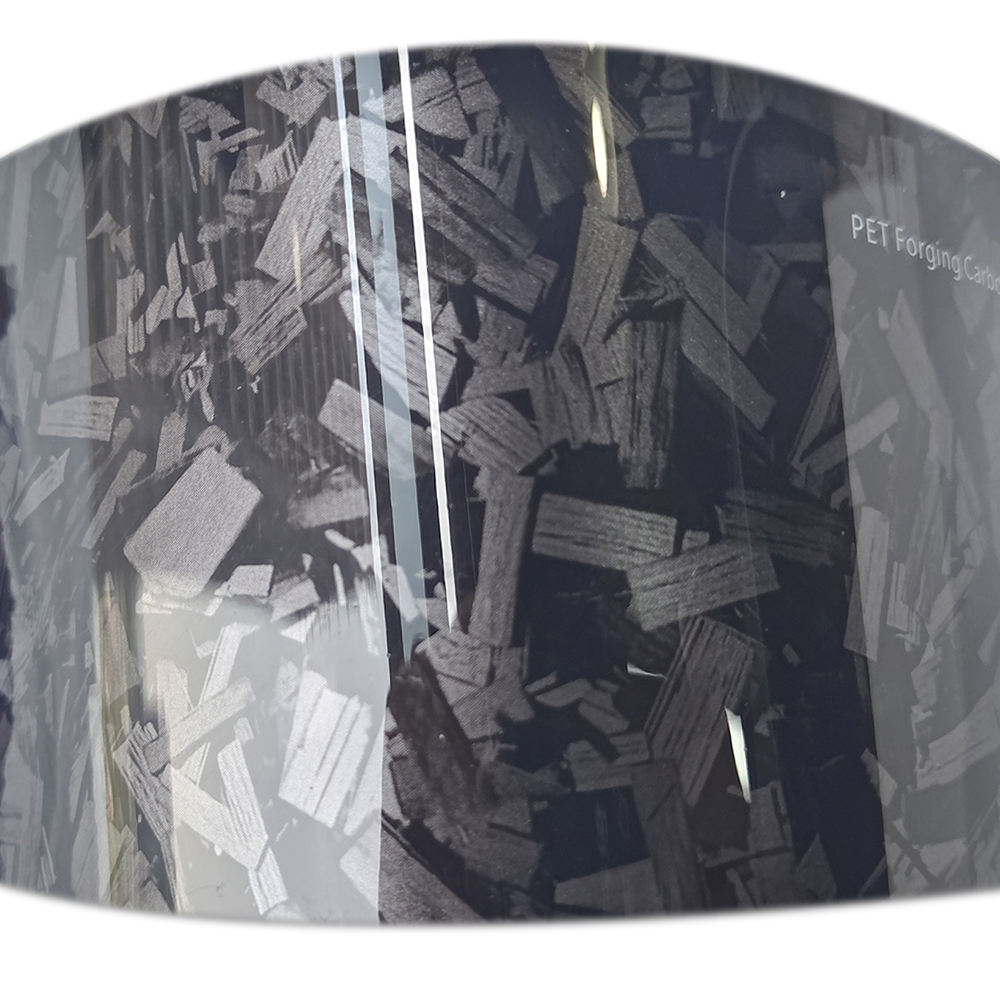 คาร์บอนสีดำปลอมสำหรับสัตว์เลี้ยง