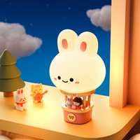 Veilleuse LED à commande tactile, dessin animé, fonctionne sur piles, chat mignon, panda, lapin, kaki, décoration de chevet pour enfants, jouet compagnon, lampe