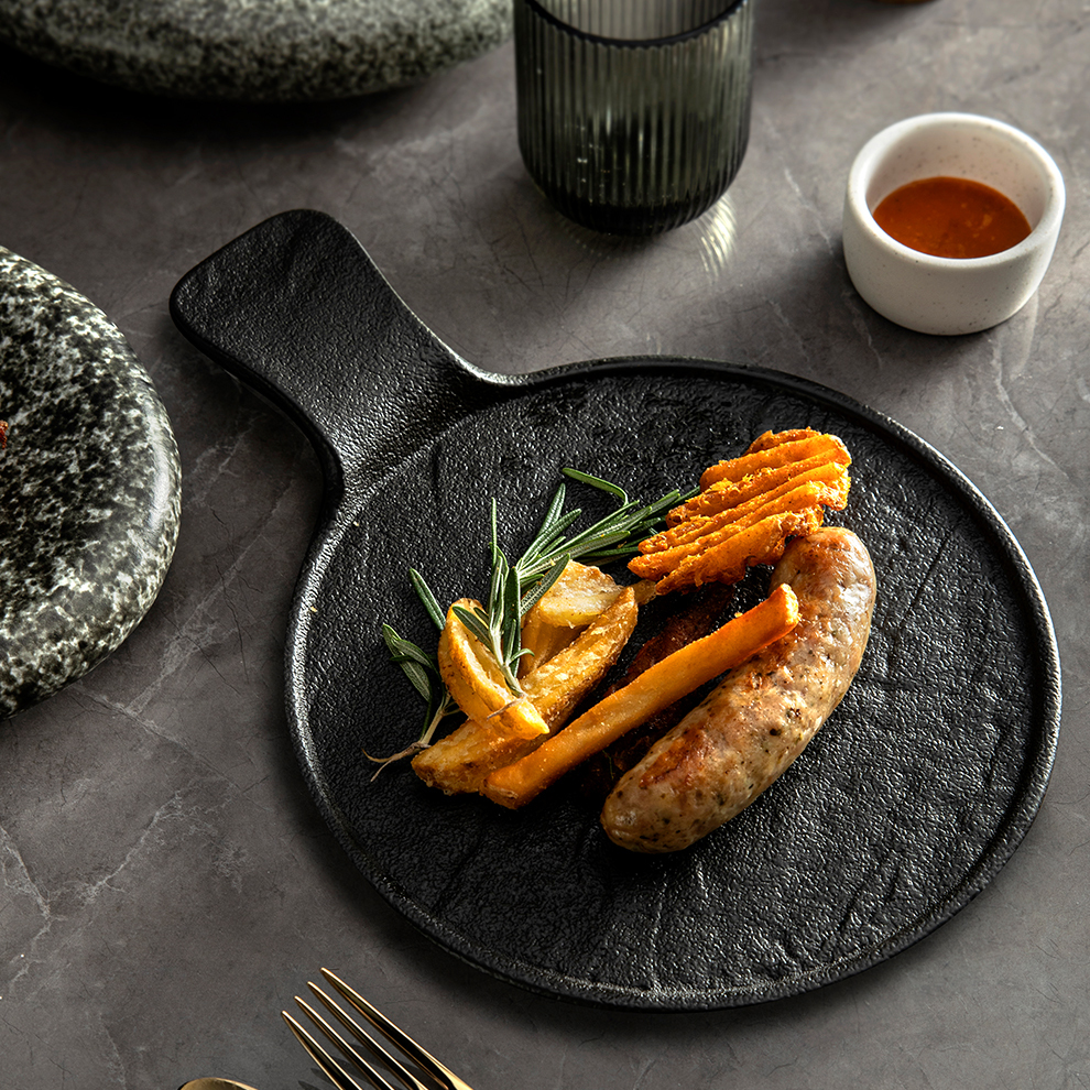 Porcelain Dinner Plate Set