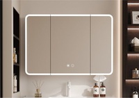 Meuble-lavabo de salle de bain de luxe en chêne clair nordique avec structure en aluminium alvéolé, double tiroir, porte simple, miroir LED intelligent, porte-serviettes et vasque
