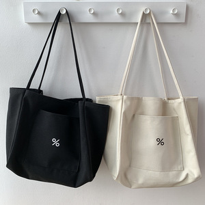 Sac en toile unique et nouveau pour femmes, style européen, simple, grande capacité, adapté aux étudiants, tissu épaissi, été <span class=keywords><strong>2022</strong></span> - Product Image 4