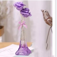 Flacon diffuseur en verre de 30ml en forme de tour Eiffel de couleur personnalisée spéciale avec roseau pour cadeau de Saint-Valentin
