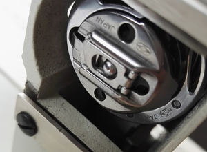 Machine <span class=keywords><strong>à</strong></span> coudre <span class=keywords><strong>à</strong></span> entraînement direct <span class=keywords><strong>à</strong></span> point zigzag RN-1630, équipement <span class=keywords><strong>de</strong></span> couture <span class=keywords><strong>à</strong></span> point chevron, machine <span class=keywords><strong>à</strong></span> coudre <span class=keywords><strong>à</strong></span> tête haute, équipement <span class=keywords><strong>de</strong></span> protection - Product Image 6