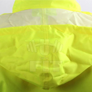 Chaqueta de Seguridad Ligera y Transpirable Personalizada U FIT FITNESS GEAR UF-528, Chaqueta de Softshell con Reflectivo, Cálida, de Algodón y Poliéster, Elegante - Product Image 4