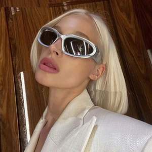 Gafas de Sol Deportivas Plateadas con Logotipo Personalizado, Montura Pequeña, Estilo Punk, para Ciclismo, para Hombre y Mujer - Product Image 3