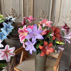 Fleurs de lys imprimées en 3D KW-F011, 3 têtes, fleurs artificielles en latex au toucher réel pour la décoration de la maison - Product Image 5