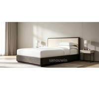 Minimalistisches Design Modernes Eichenholz-Bettgestell Schlafzimmerbett Elegantes Hotel-Gästezimmer Innenbereich Schlafmöbel Gepolstertes Bett