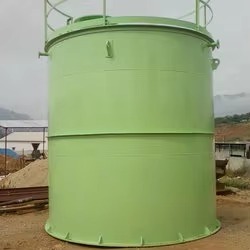 Tanques de acero al carbono de la mejor calidad para almacenamiento y procesamiento seguros en plantas industriales, disponibles a un precio razonable. - Product Image 2