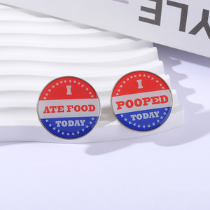 Broche Esmaltado con Frase Humorística y Cómica 'COMÍ HUEVO HOJUEGO' (o 'COMÍ COMIDA HOJUEGO'), Insignia para Mochila o Solapa, Joyerí<span class=keywords><strong>a</strong></span>, Regalo para Amigos - Product Image 3