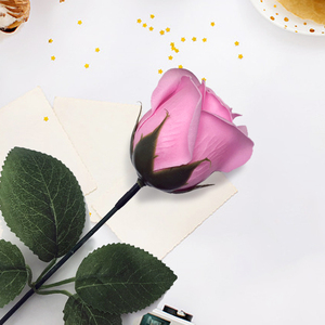 Ramo de Caja de Regalo de Flores de Jabón de Rosas de Tres Capas para San Valentín, Simulación de Cabeza de Flor de Jabón, ¡Gran Venta! - Product Image 2
