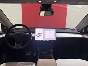 <span class=keywords><strong>Tesla</strong></span> Model <span class=keywords><strong>Y</strong></span> <span class=keywords><strong>Performance</strong></span> <span class=keywords><strong>2023</strong></span> : Améliorations et design élégant - Product Image 4