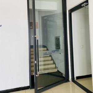 Porte intérieure à ouverture vers l'intérieur Astral Ultra 128 Insulation Series, robuste, avec cadre en aluminium et verre trempé - Product Image 3