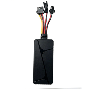 เครื่องติดตาม GPS 2G แบบเรียลไทม์แดชบอร์ดหลังคาแบบพกพาอุปกรณ์กันขโมยรถพร้อมมุมมอง iOS และแอนดรอยด์ - Product Image 3