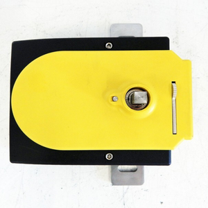 وحدة تحكم MGBHAA1A8R114465 V200 أصلية جديدة جاهزة بدون مقبض، وحدة تحكم PLC مستعملة للبرمجة - Product Image 1