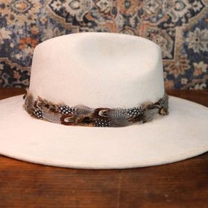 May TRIM Ribbon rìa tự nhiên gà lôi lông hat ban nhạc cho nam giới phụ nữ Cowboy Fedora Hat trang phục mũ nón tóc phụ kiện - Product Image 1