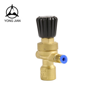 Fabricant de régulateurs élevés d'<span class=keywords><strong>azote</strong></span> de soudage en laiton avec manomètre - Product Image 1