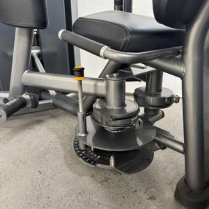 Machine à curls assis à charge par poulie pour la musculation, usage en salle de sport, pour les exercices de flexion des jambes et des hanches, produit phare - Product Image 5