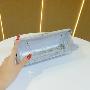 Bolsos de mano de noche de lujo con diamantes de imitación para mujer, bolso cruzado con cadena para mujer, bolsos de noche de <span class=keywords><strong>cristal</strong></span> de alta calidad - Product Image 2